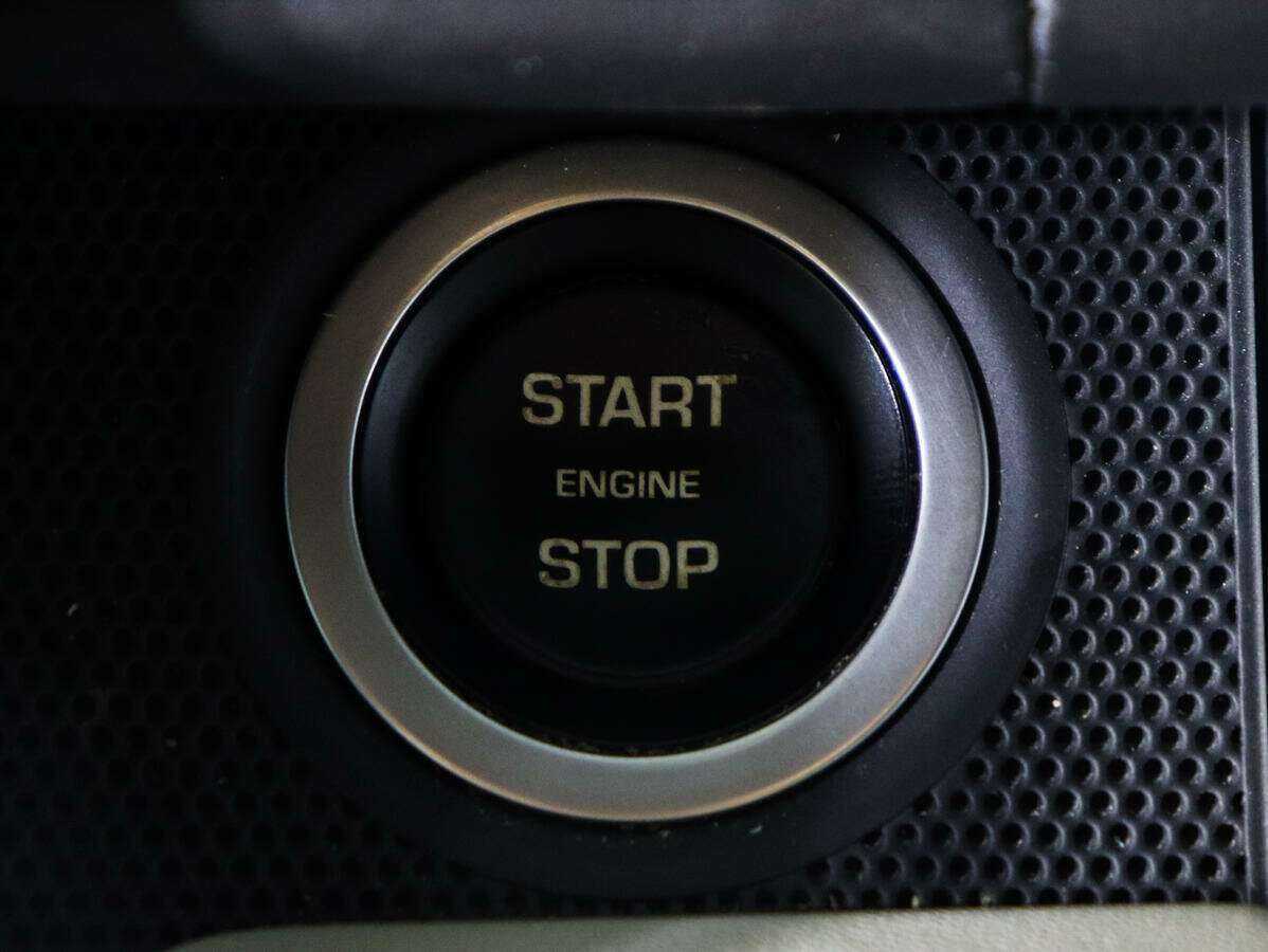 Land Rover Range Rover Sport 2015 года с пробегом. Фото: #25