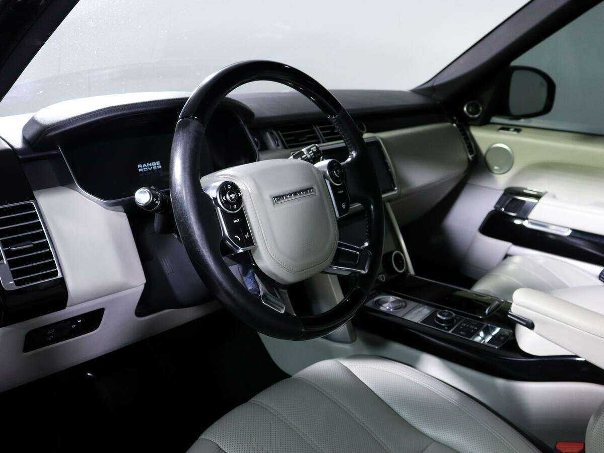 Land Rover Range Rover 2012 года с пробегом. Фото: #11