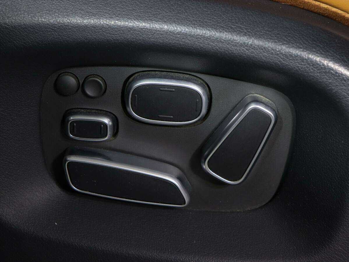 Land Rover Range Rover 2013 года с пробегом. Фото: #16