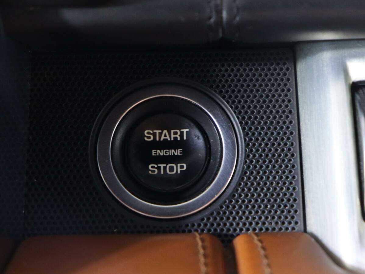 Land Rover Range Rover 2013 года с пробегом. Фото: #17