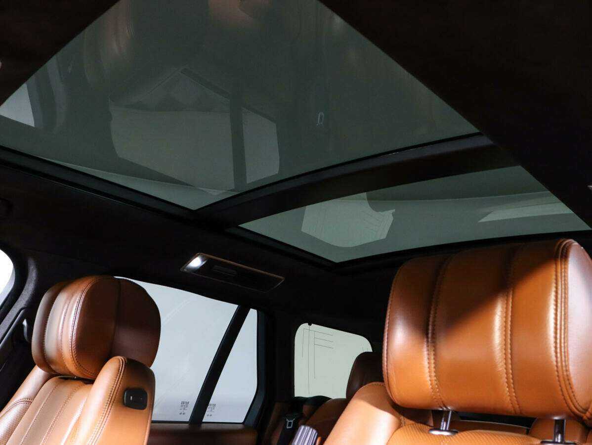 Land Rover Range Rover 2013 года с пробегом. Фото: #26