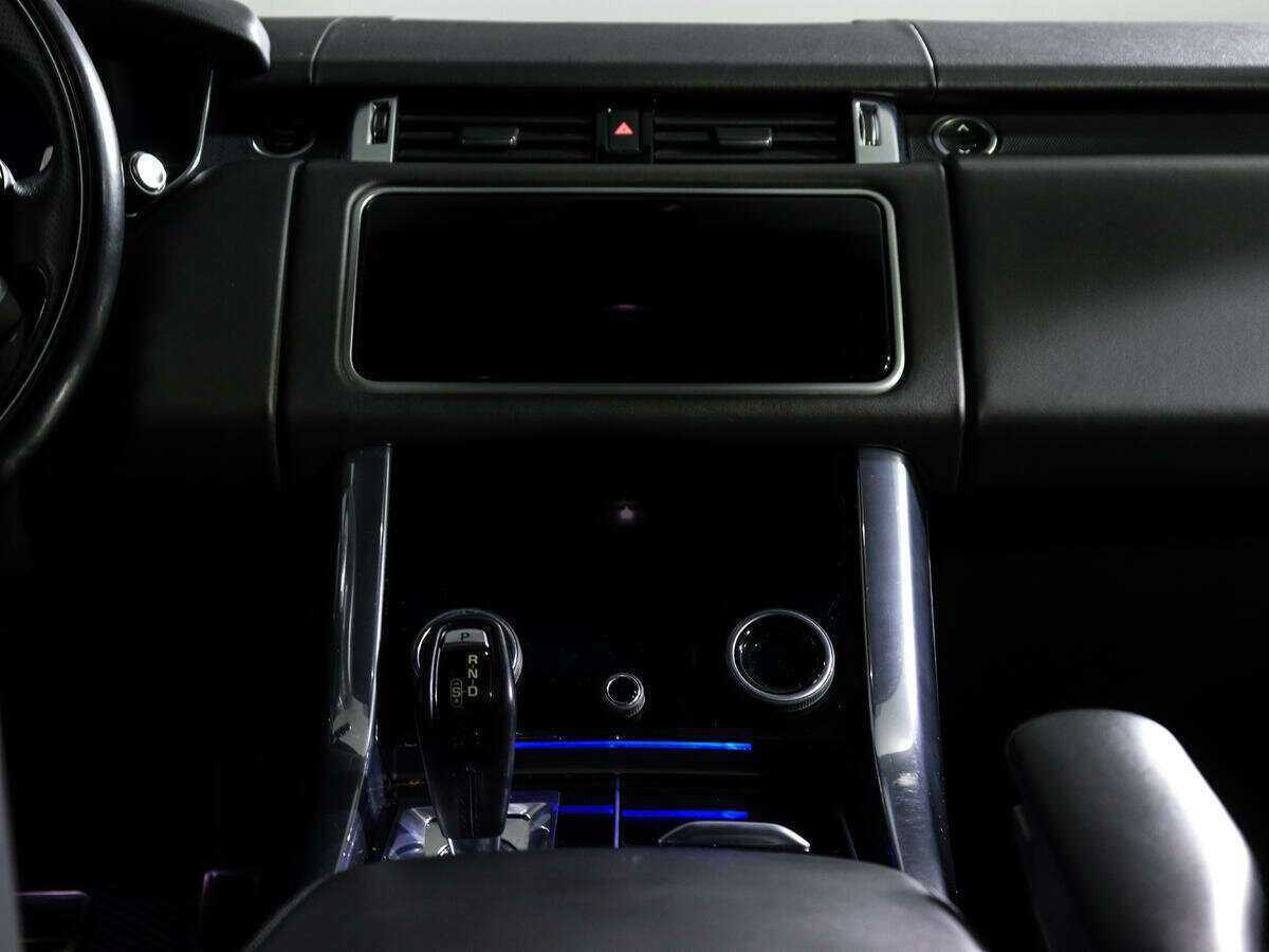 Land Rover Range Rover Sport 2018 года с пробегом. Фото: #8