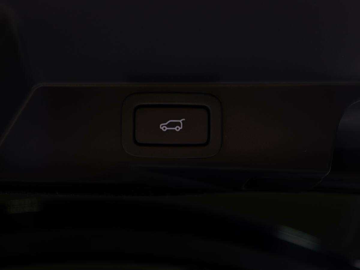 Land Rover Range Rover Sport 2018 года с пробегом. Фото: #11