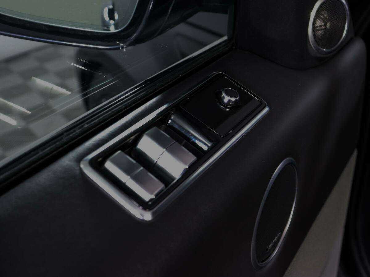 Land Rover Range Rover Sport 2018 года с пробегом. Фото: #13