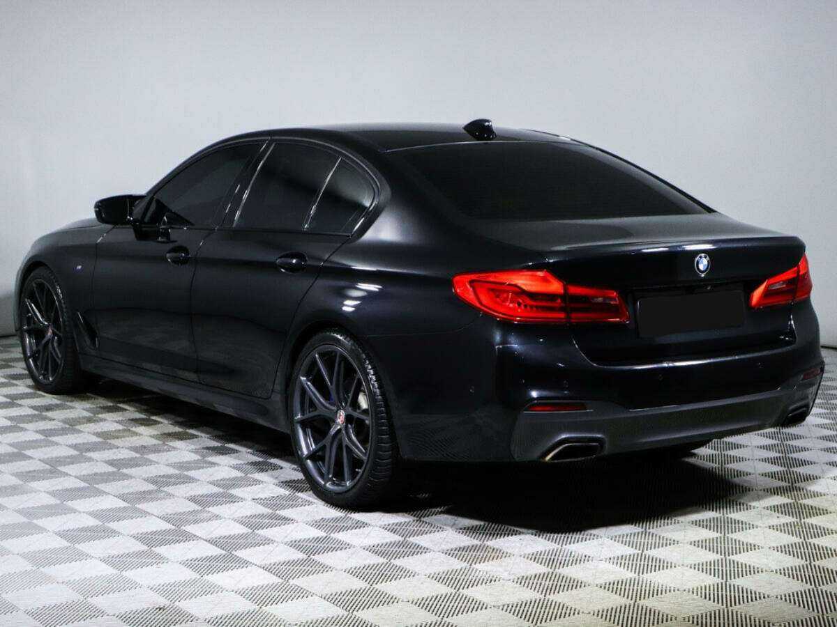 BMW 5 серии 2018 года с пробегом. Фото: #5
