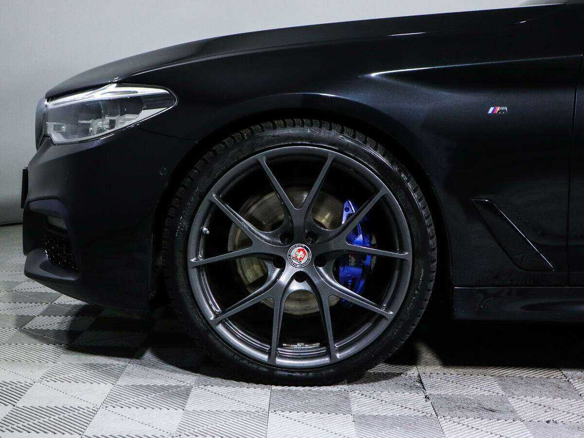 BMW 5 серии 2018 года с пробегом. Фото: #24