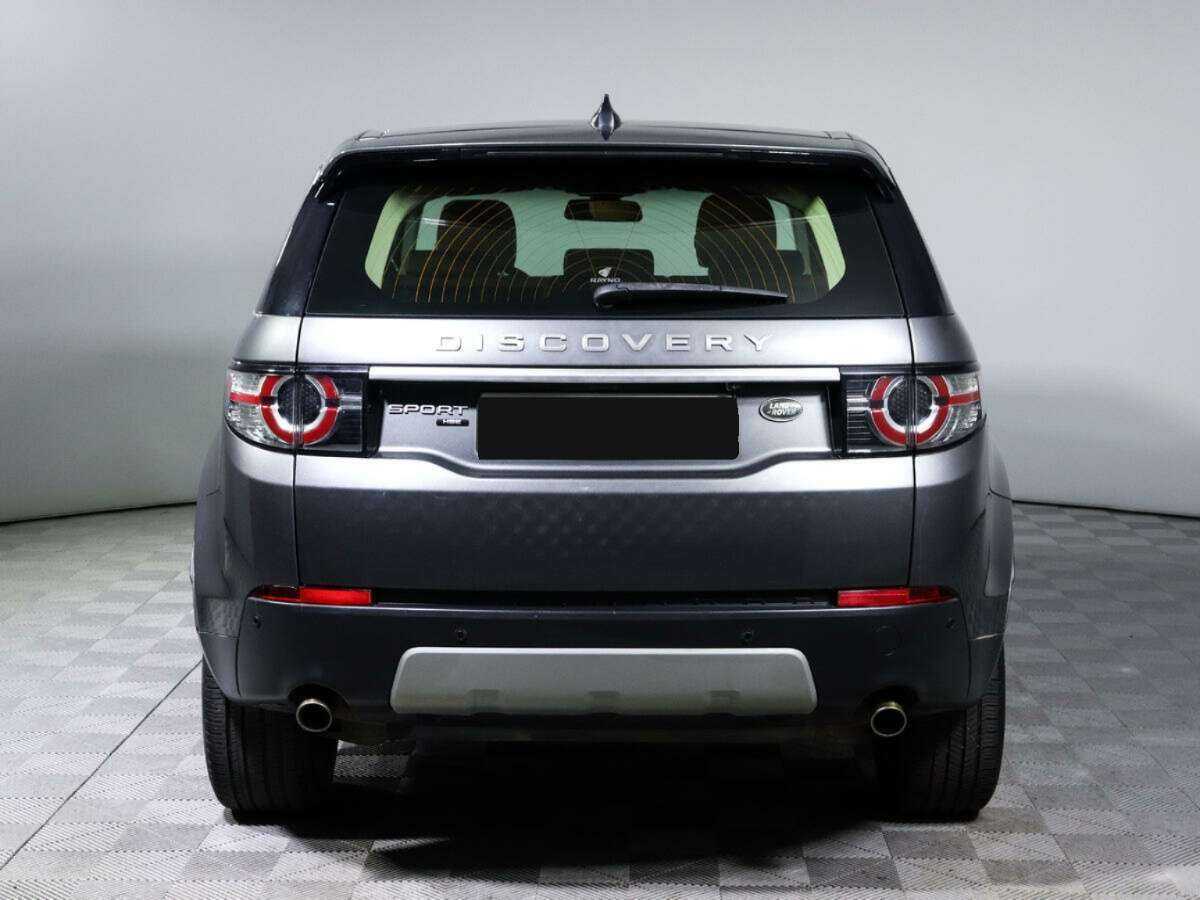 Land Rover Discovery Sport 2017 года с пробегом. Фото: #3