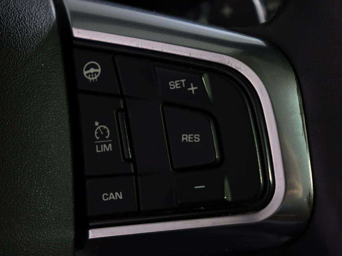 Land Rover Discovery Sport 2017 года с пробегом. Фото: #14