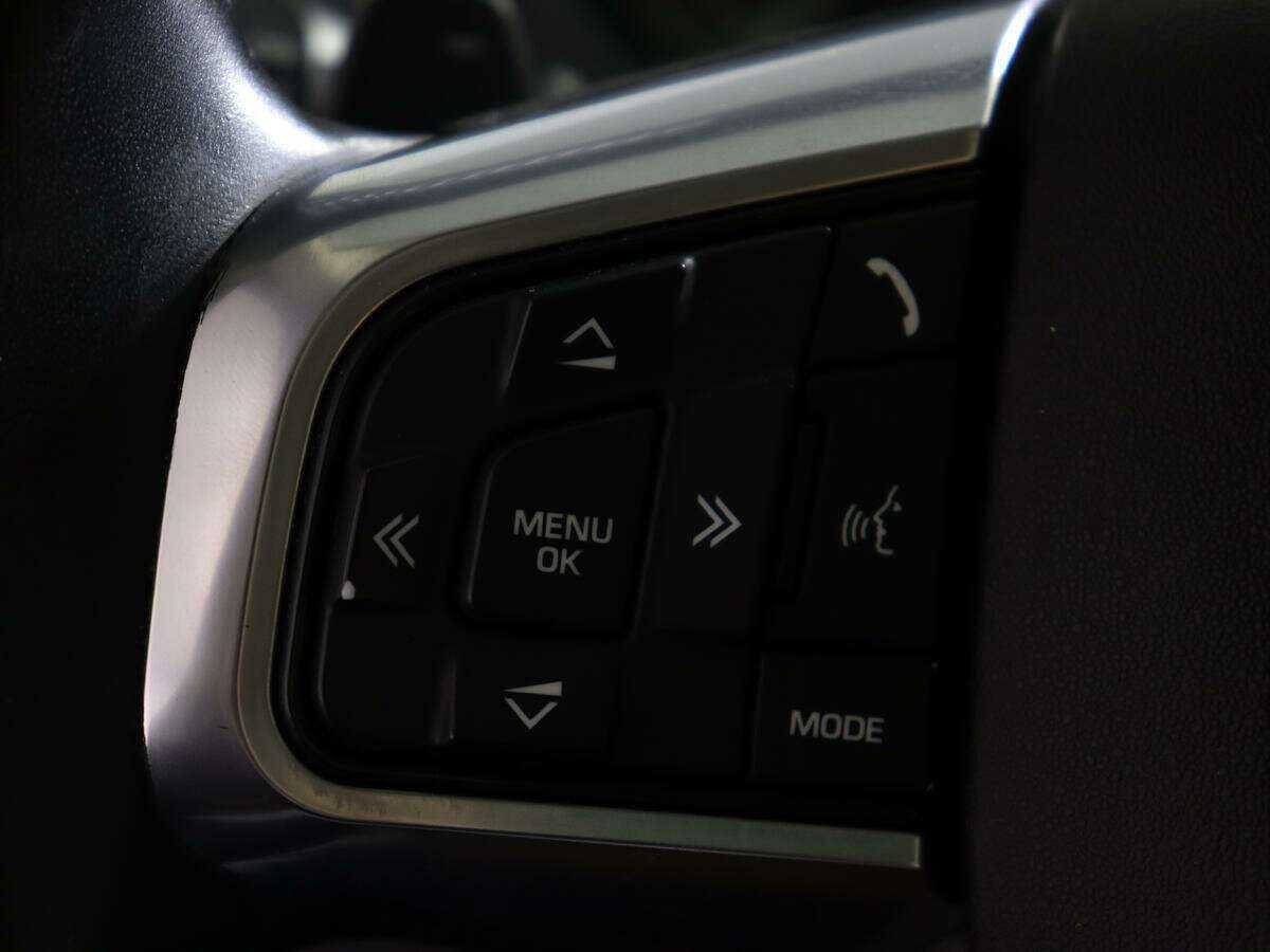 Land Rover Discovery Sport 2017 года с пробегом. Фото: #15