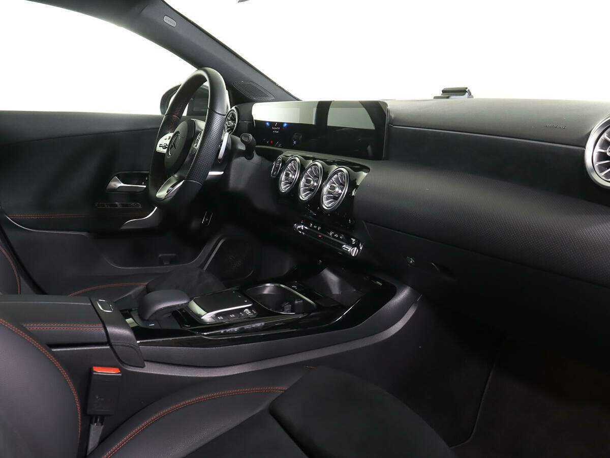 Mercedes-Benz A-Класс AMG 2020 года с пробегом. Фото: #8