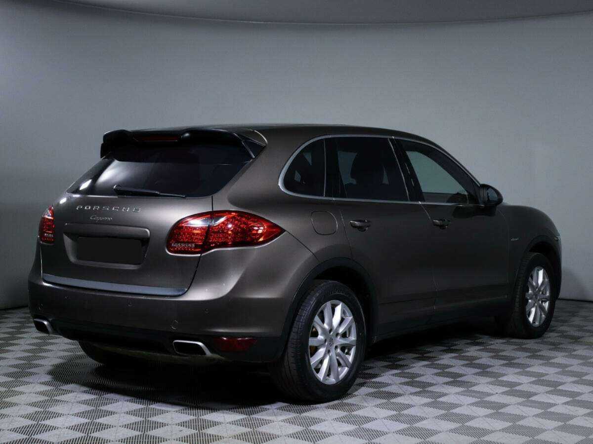 Porsche Cayenne 2013 года с пробегом. Фото: #4