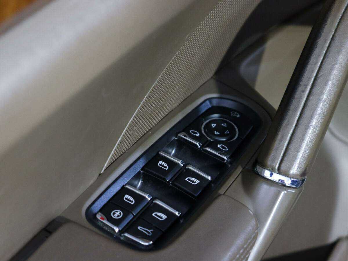 Porsche Cayenne 2013 года с пробегом. Фото: #15