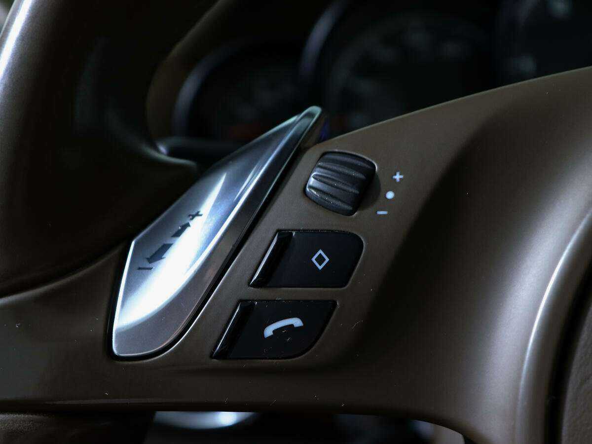 Porsche Cayenne 2013 года с пробегом. Фото: #18