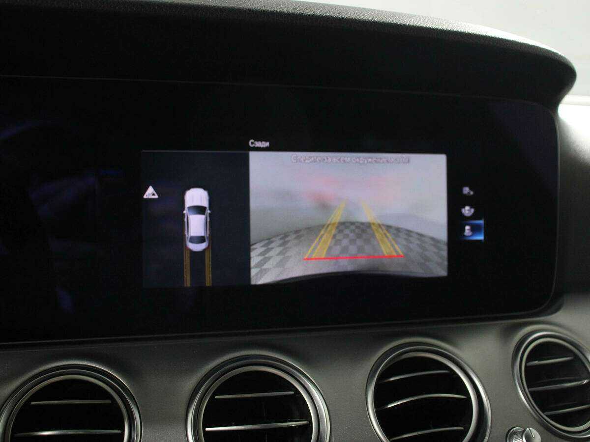 Mercedes-Benz E-Класс 2020 года с пробегом. Фото: #16