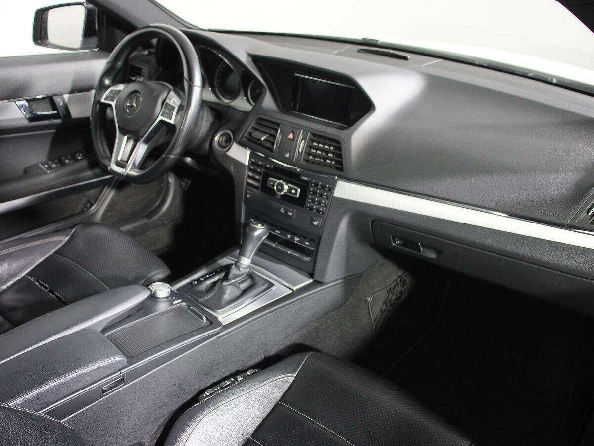 Mercedes-Benz E-Класс 2013 года с пробегом. Фото: #6