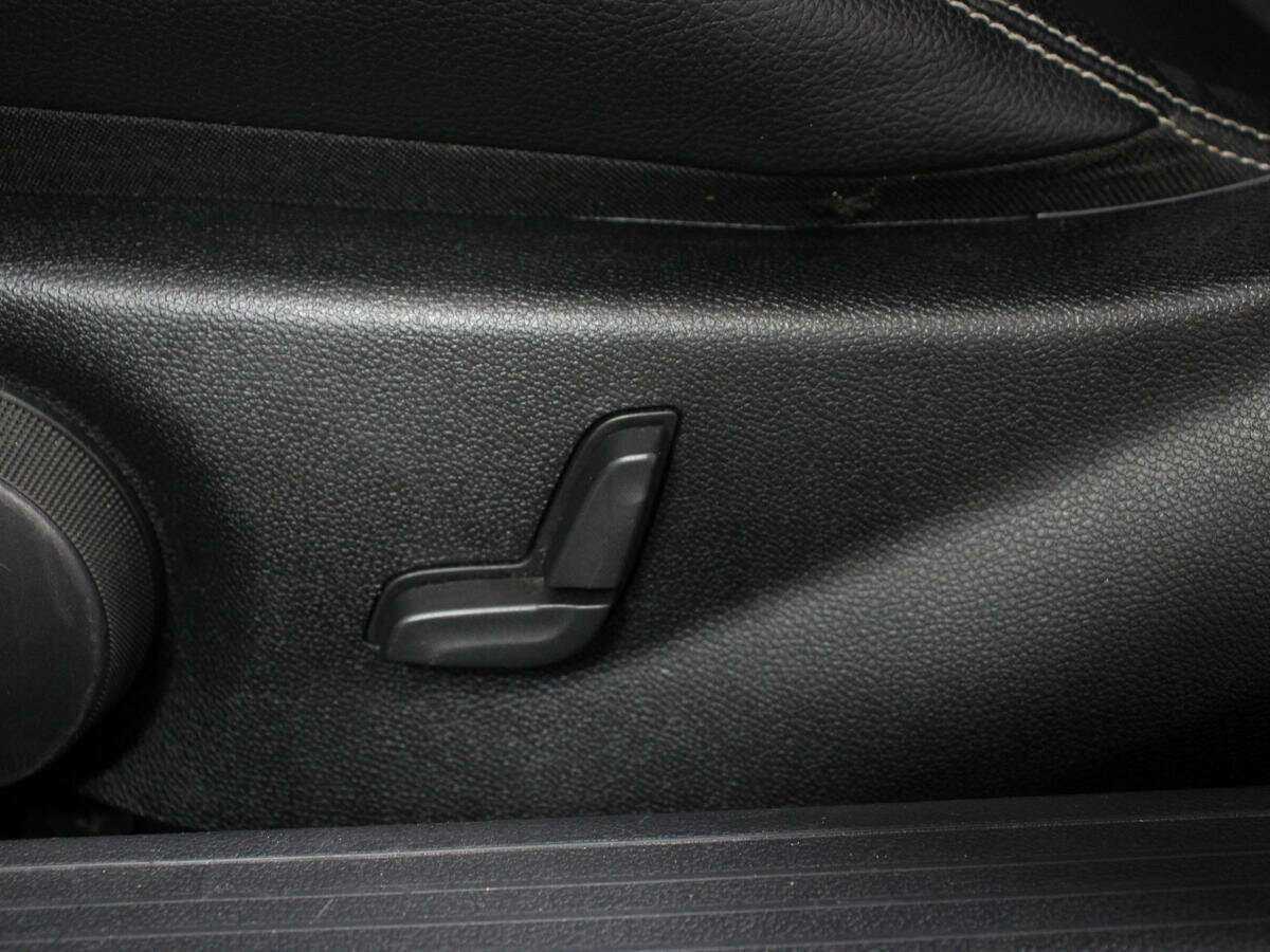 Mercedes-Benz E-Класс 2013 года с пробегом. Фото: #16