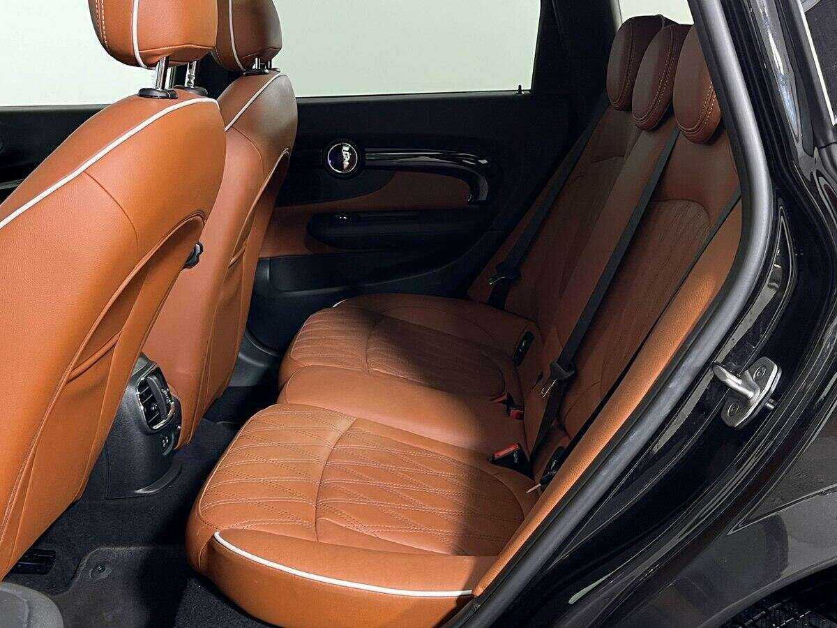 Mini Clubman 2020 года с пробегом. Фото: #9