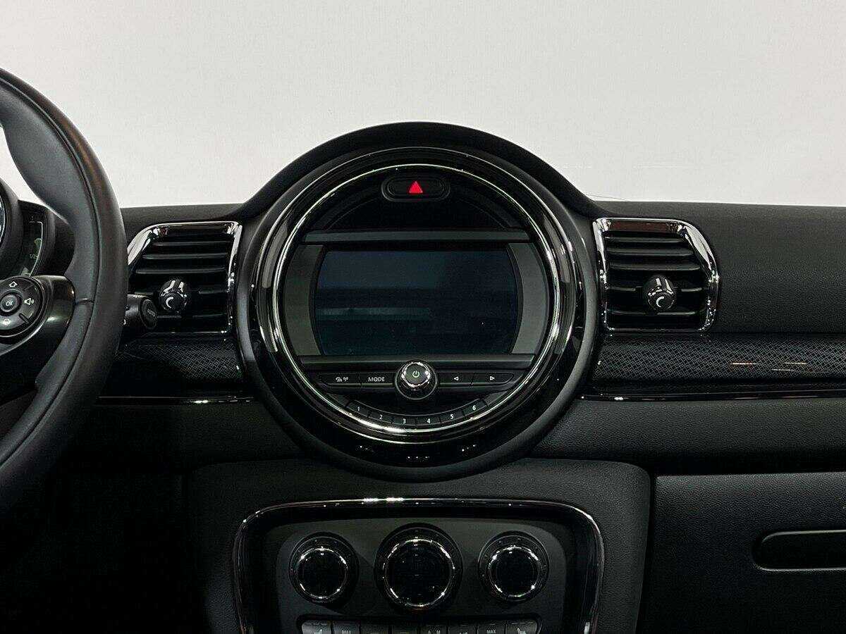 Mini Clubman 2020 года с пробегом. Фото: #11