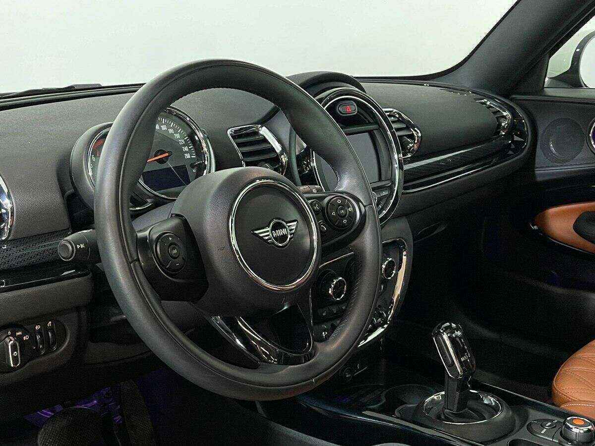 Mini Clubman 2020 года с пробегом. Фото: #14