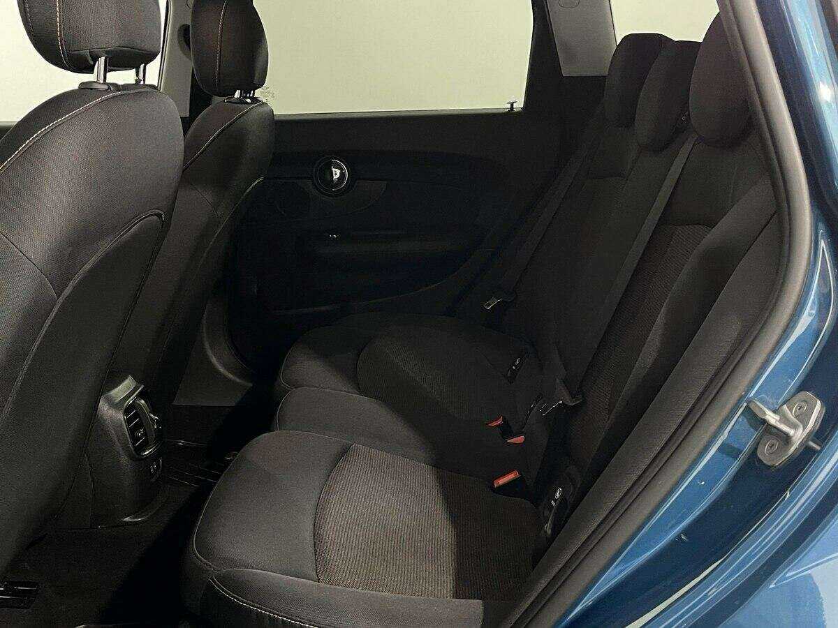 Mini Clubman 2021 года с пробегом. Фото: #9