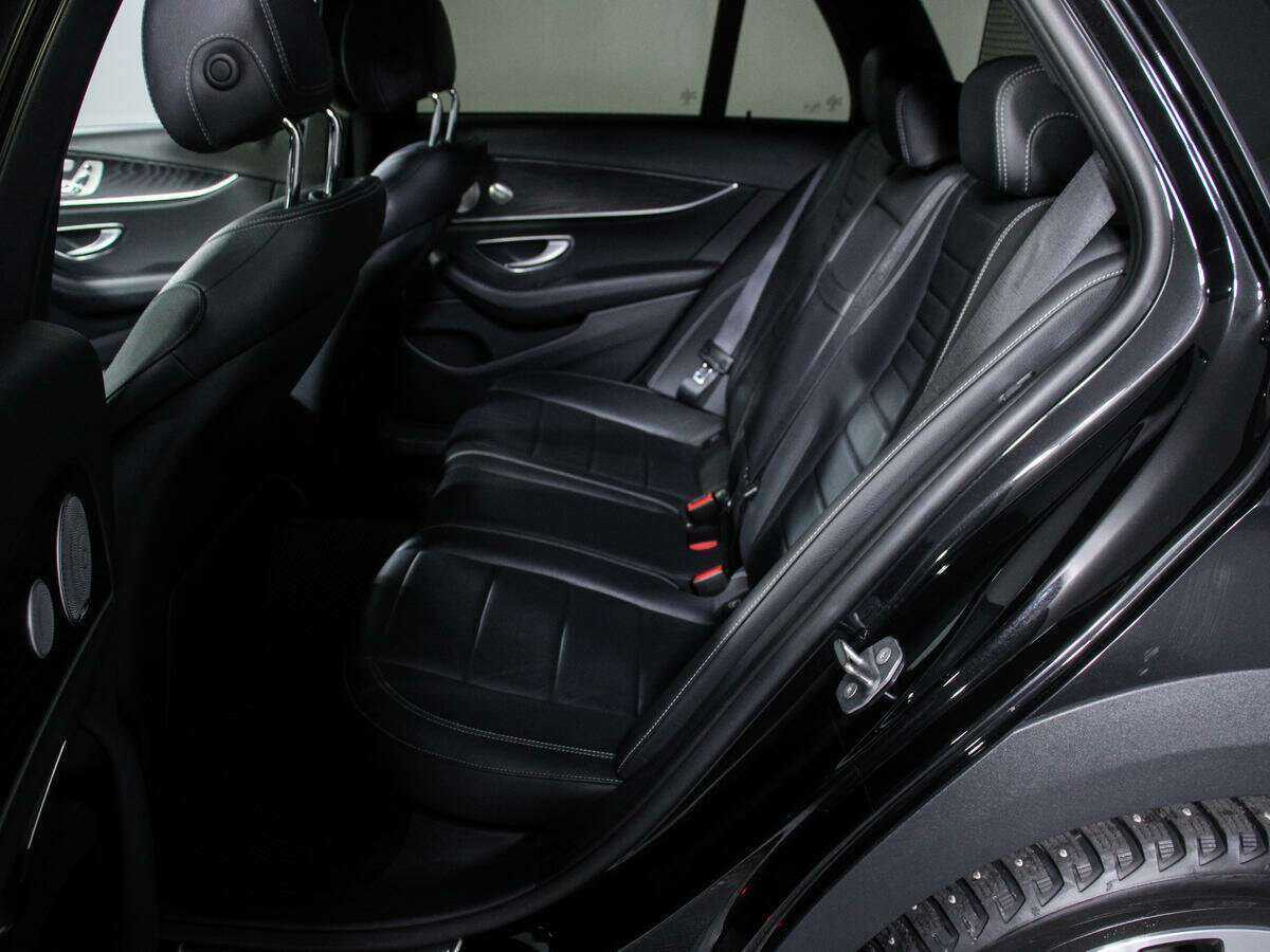 Mercedes-Benz E-Класс 2017 года с пробегом. Фото: #7
