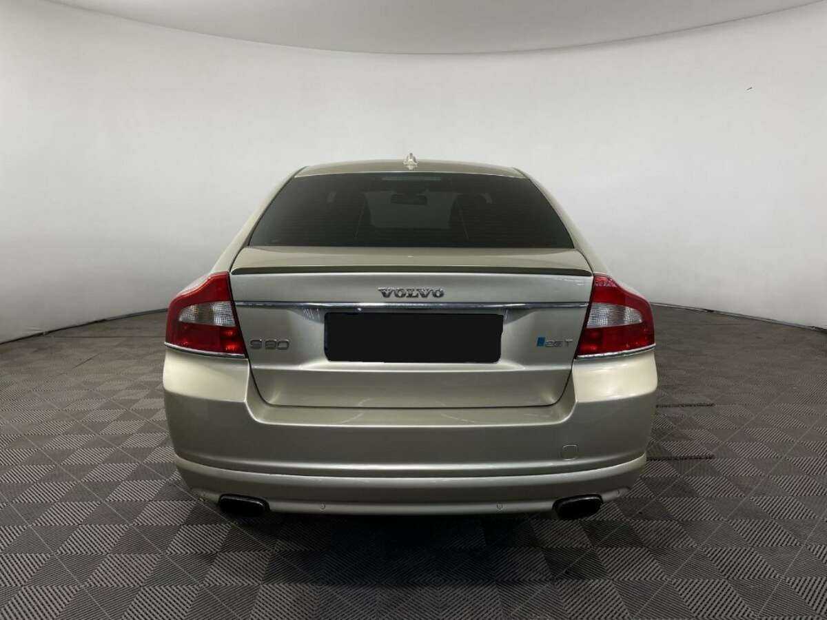 Volvo S80 2008 года с пробегом. Фото: #2