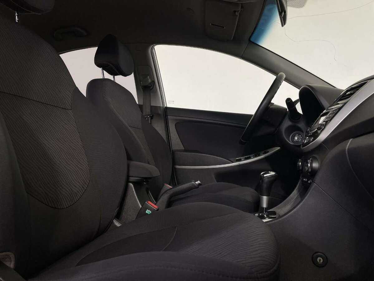 Б/У Хендай Солярис 2012 года. Фото: #13