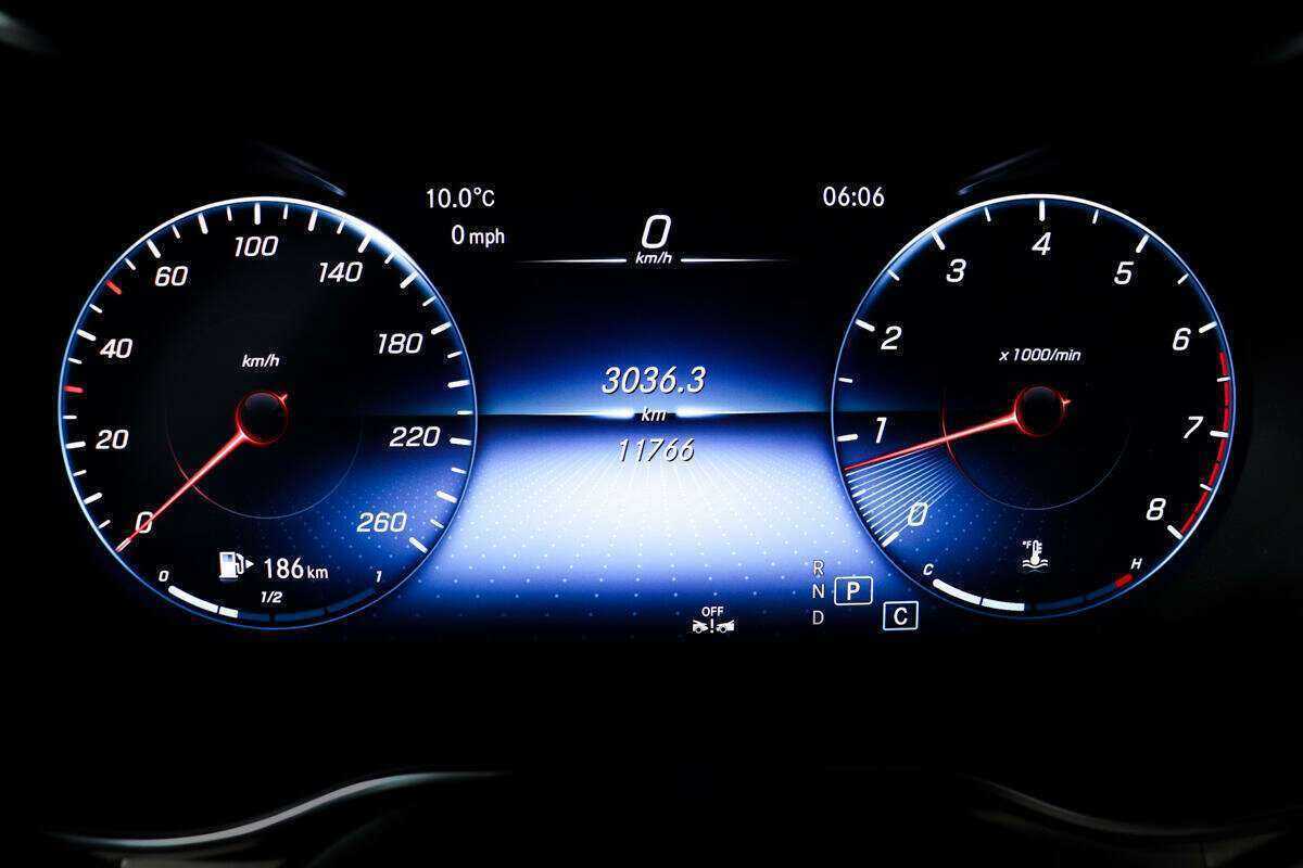 Mercedes-Benz GLC 2022 года с пробегом. Фото: #9