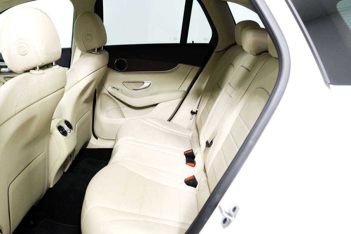 Mercedes-Benz GLC 2022 года с пробегом. Фото: #11