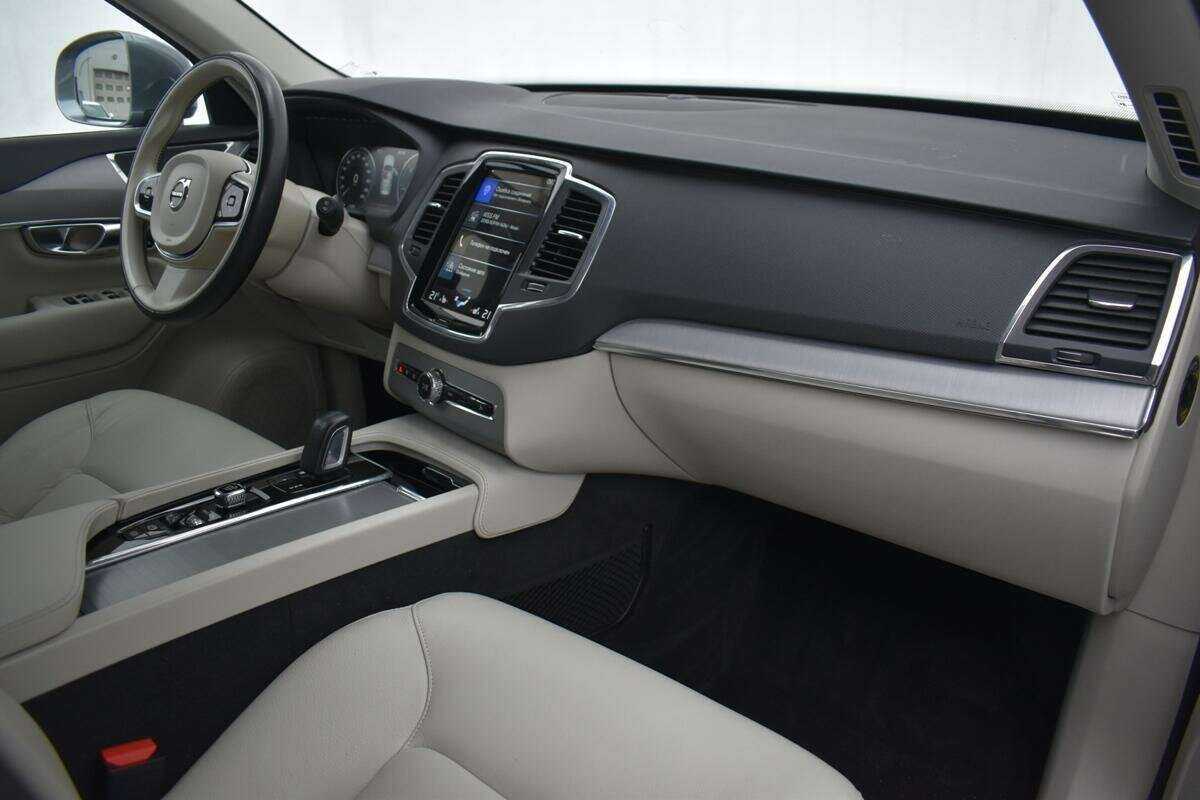 Volvo XC90 2019 года с пробегом. Фото: #6