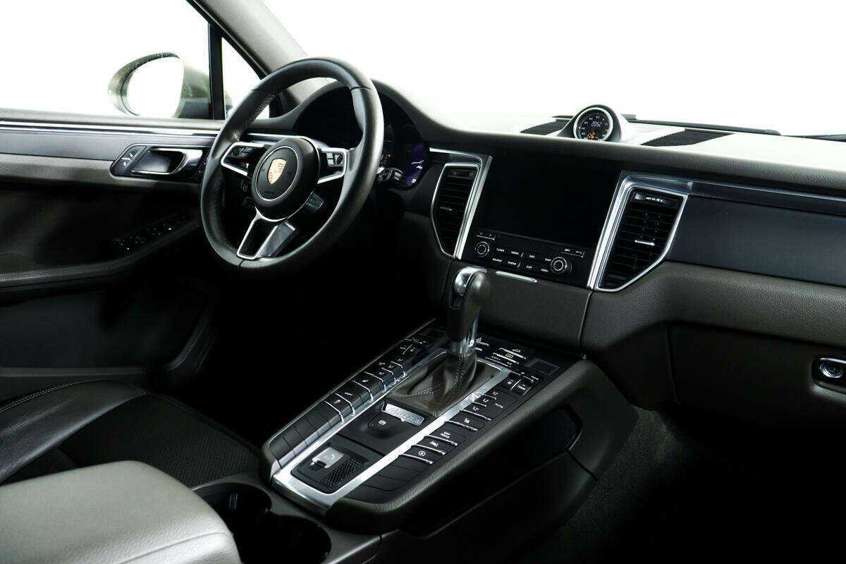 Porsche Macan 2017 года с пробегом. Фото: #8
