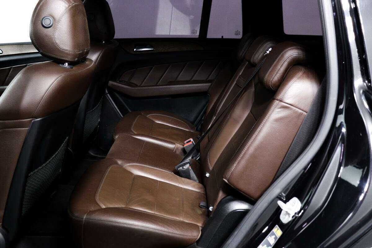 Mercedes-Benz GL-Класс 2015 года с пробегом. Фото: #11