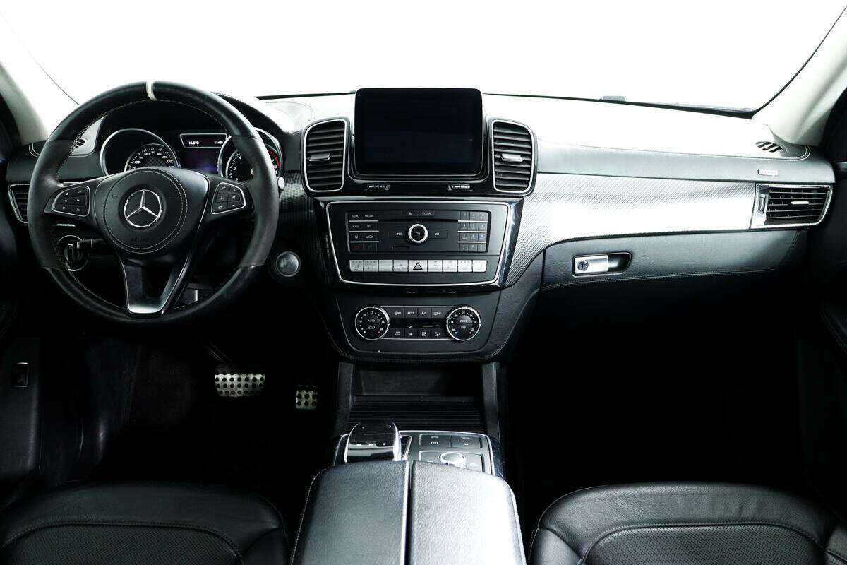 Mercedes-Benz GLE AMG 2017 года с пробегом. Фото: #10