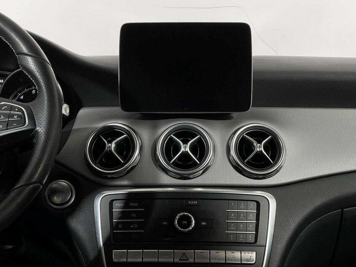 Mercedes-Benz GLA 2017 года с пробегом. Фото: #10
