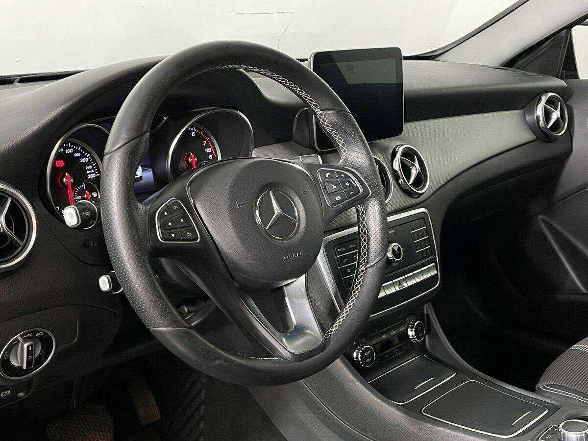 Mercedes-Benz GLA 2017 года с пробегом. Фото: #12