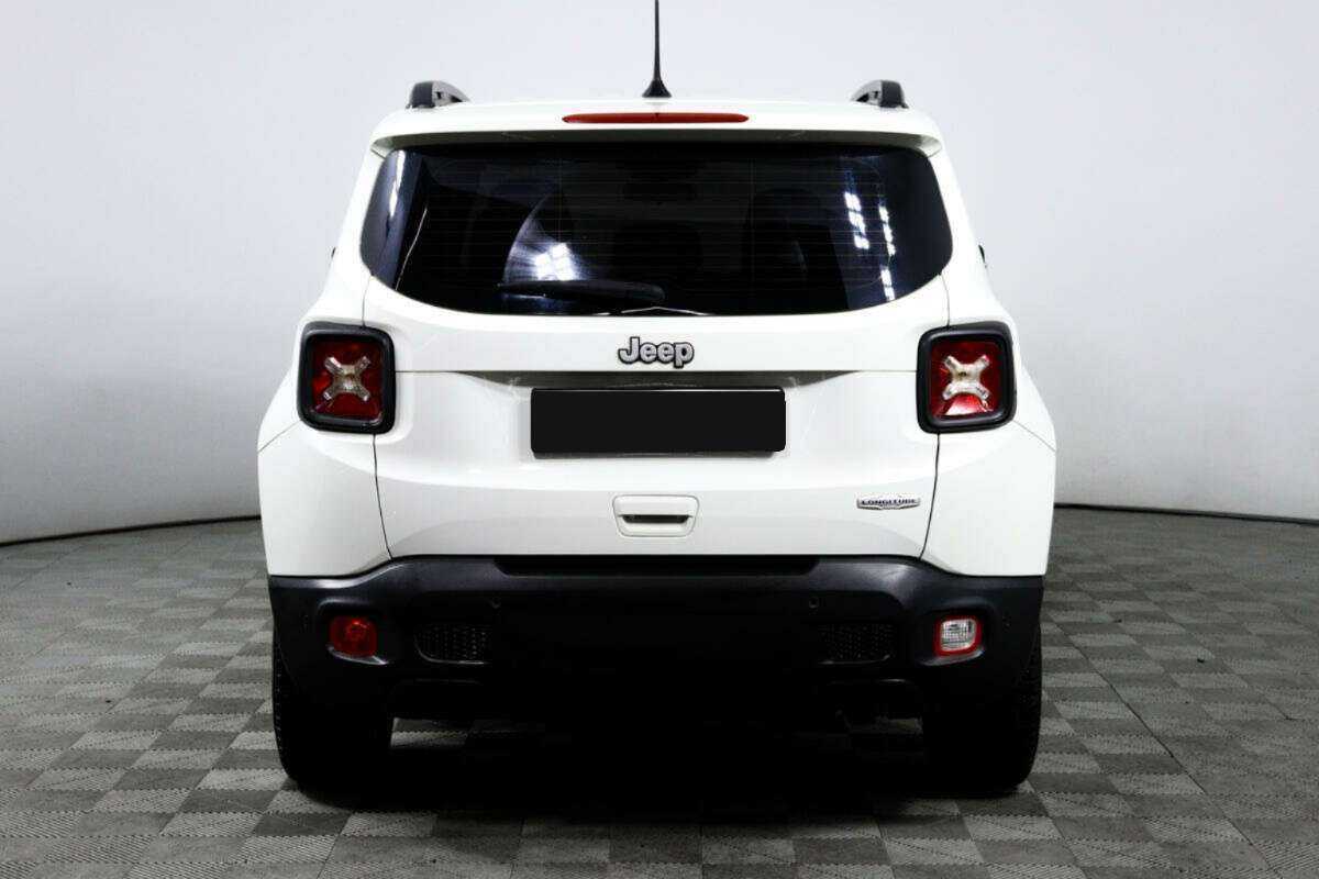 Jeep Renegade 2018 года с пробегом. Фото: #5