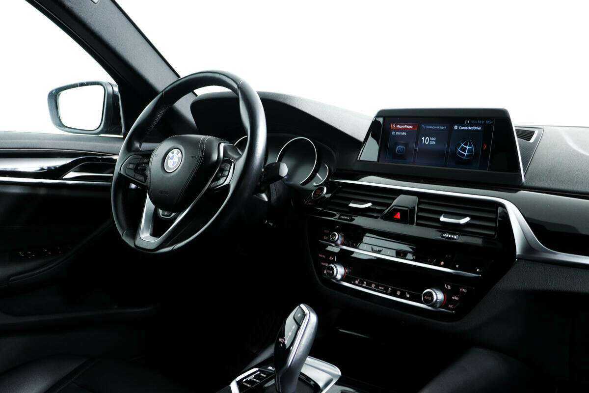 BMW 5 серии 2018 года с пробегом. Фото: #8