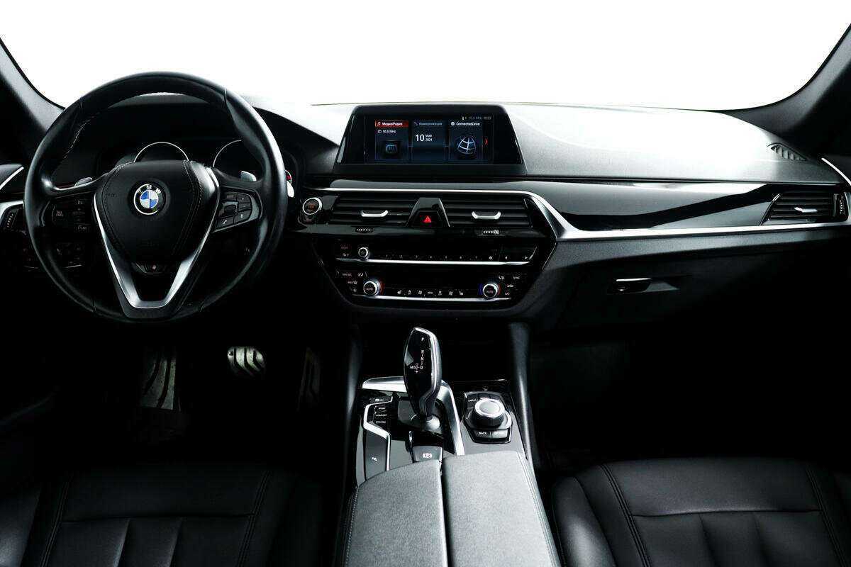 BMW 5 серии 2018 года с пробегом. Фото: #10