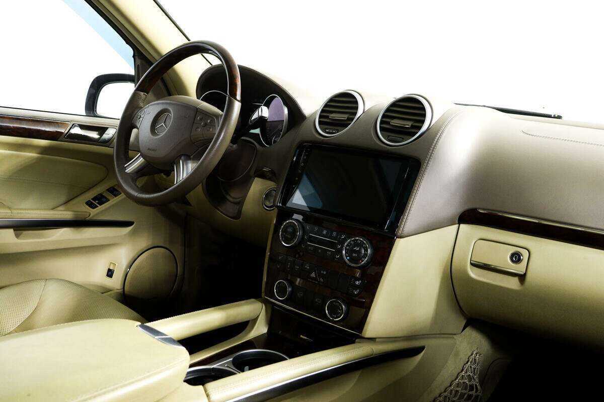 Mercedes-Benz GL-Класс 2007 года с пробегом. Фото: #8