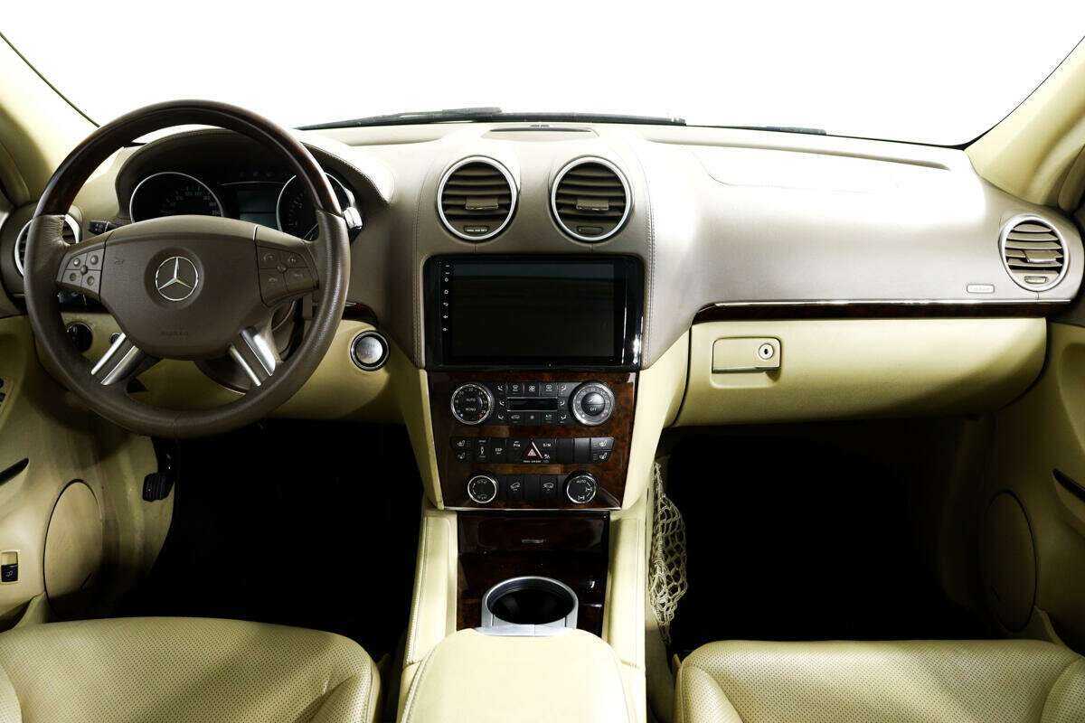 Mercedes-Benz GL-Класс 2007 года с пробегом. Фото: #10