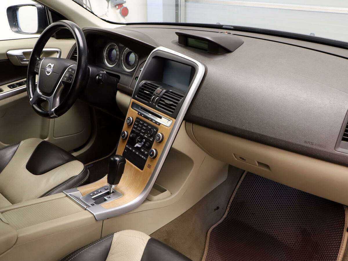 Volvo XC60 2010 года с пробегом. Фото: #5