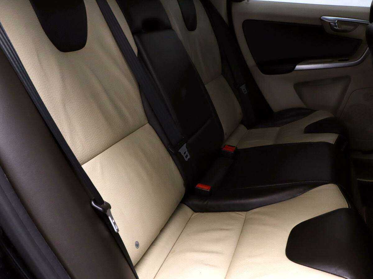 Volvo XC60 2010 года с пробегом. Фото: #6