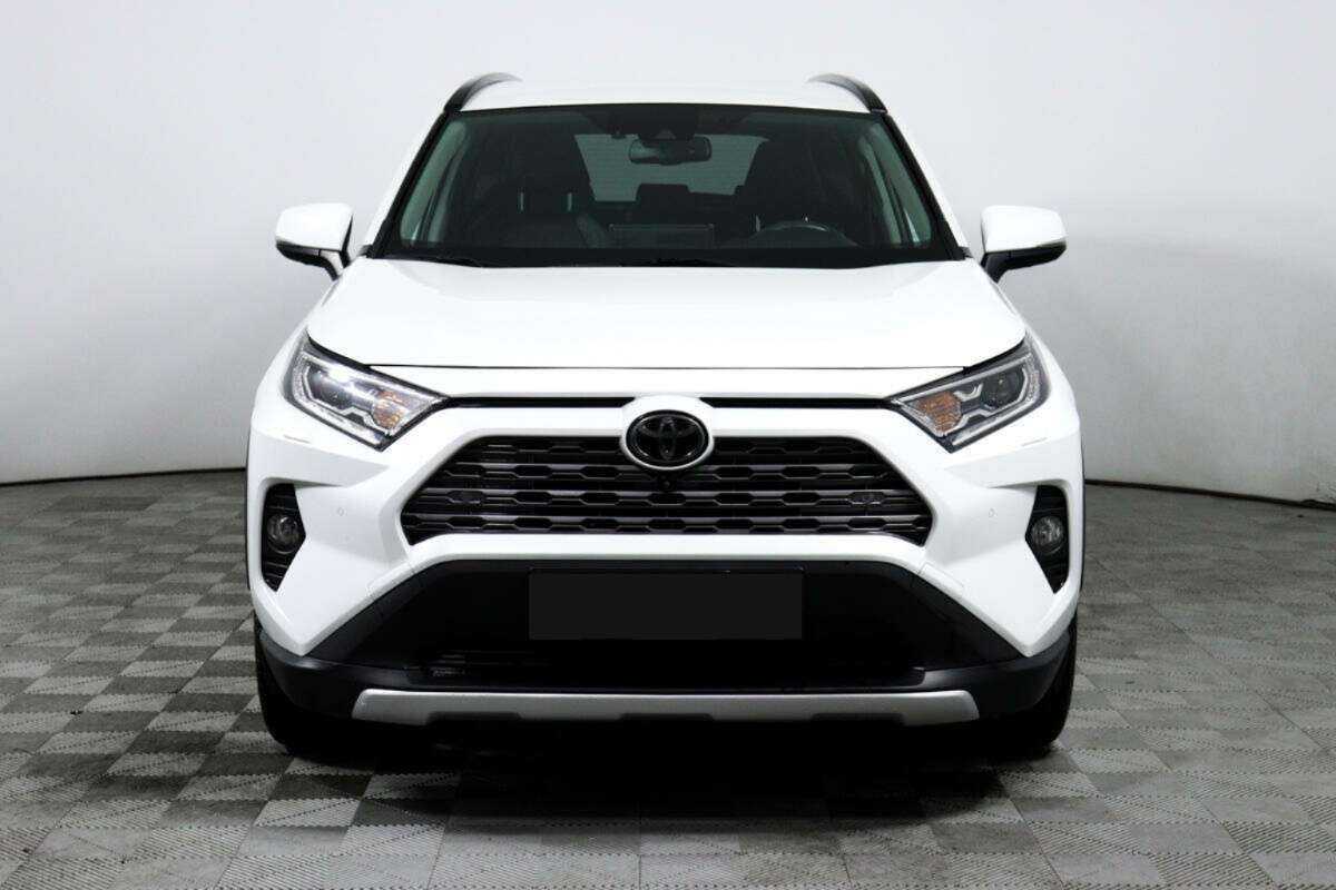 Toyota RAV4 2020 года с пробегом. Фото: #1
