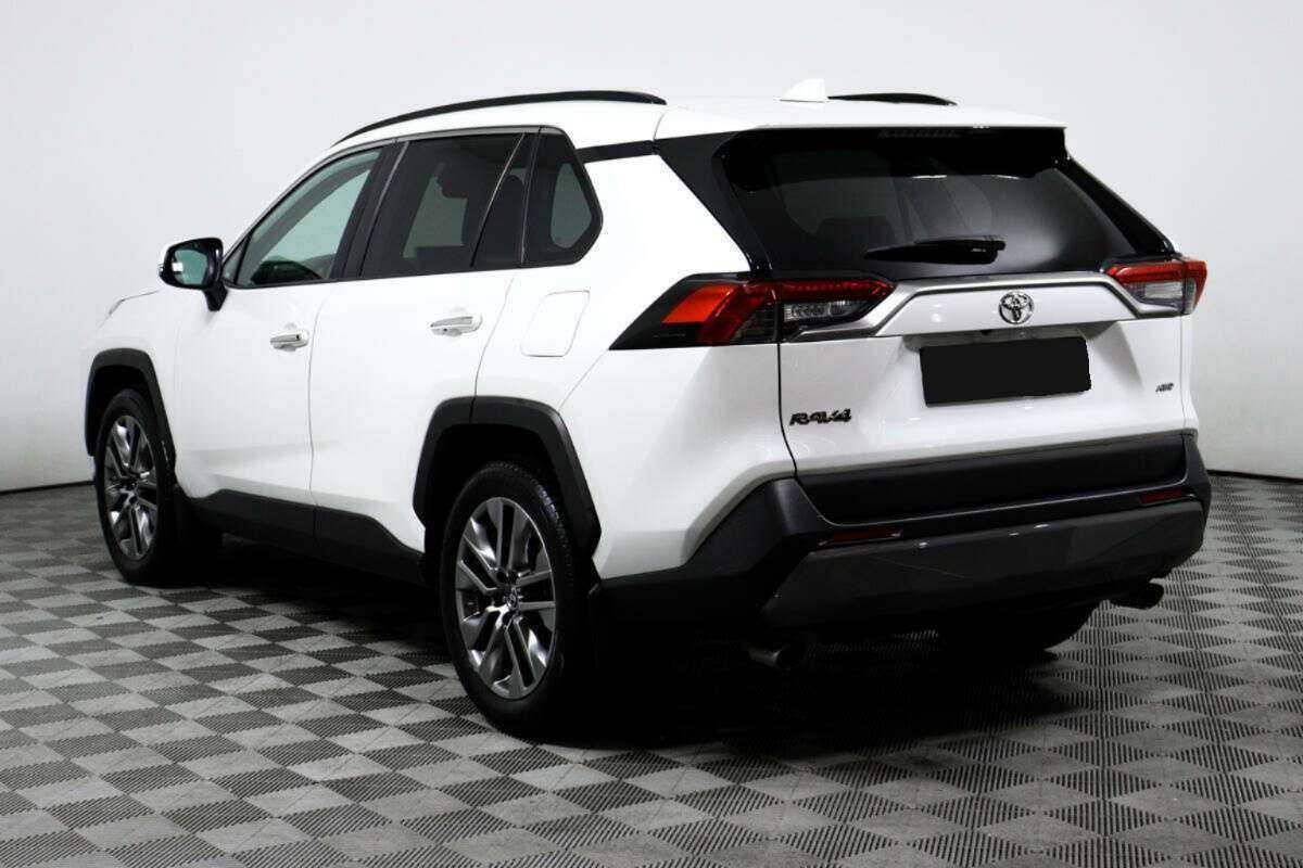 Toyota RAV4 2020 года с пробегом. Фото: #6