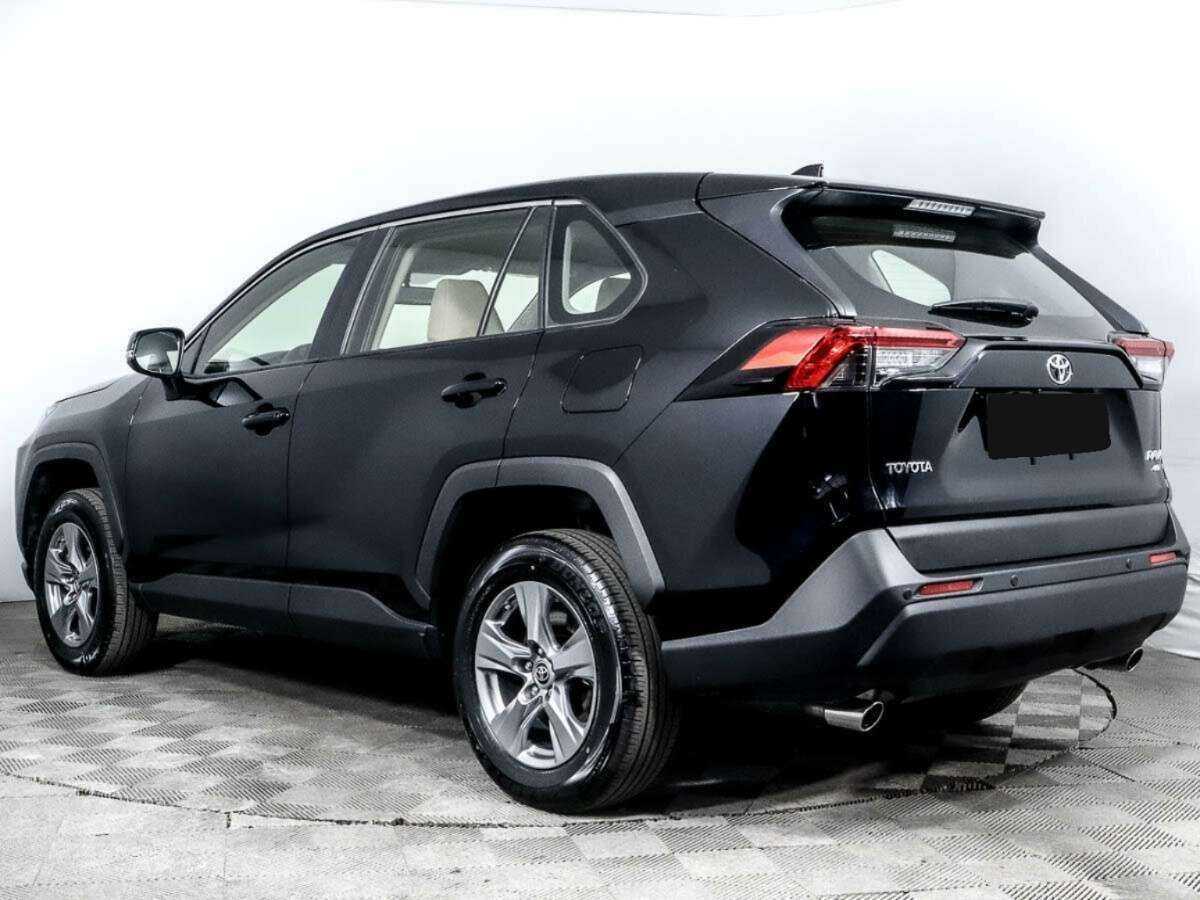 Toyota RAV4 2022 года с пробегом. Фото: #3