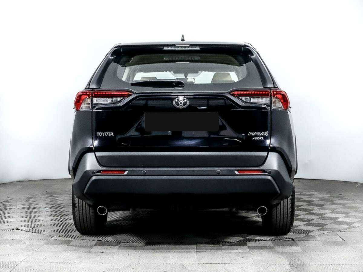 Toyota RAV4 2022 года с пробегом. Фото: #4