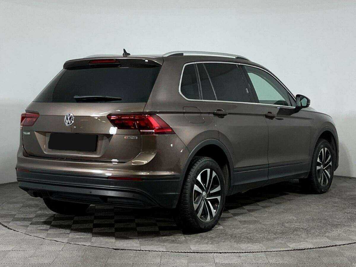 Volkswagen Tiguan 2019 года с пробегом. Фото: #4