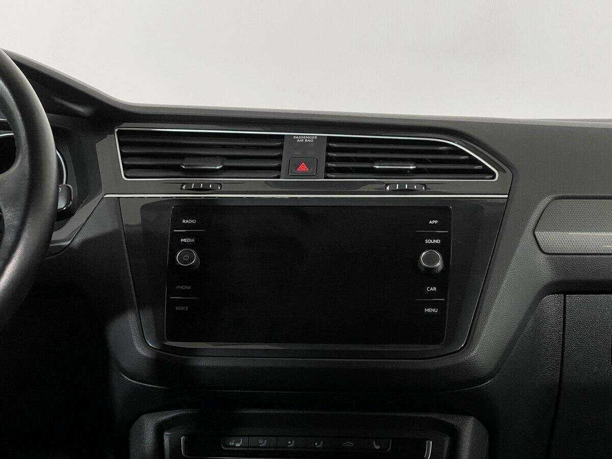 Volkswagen Tiguan 2019 года с пробегом. Фото: #11