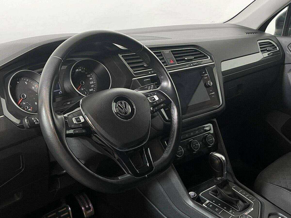 Volkswagen Tiguan 2019 года с пробегом. Фото: #14