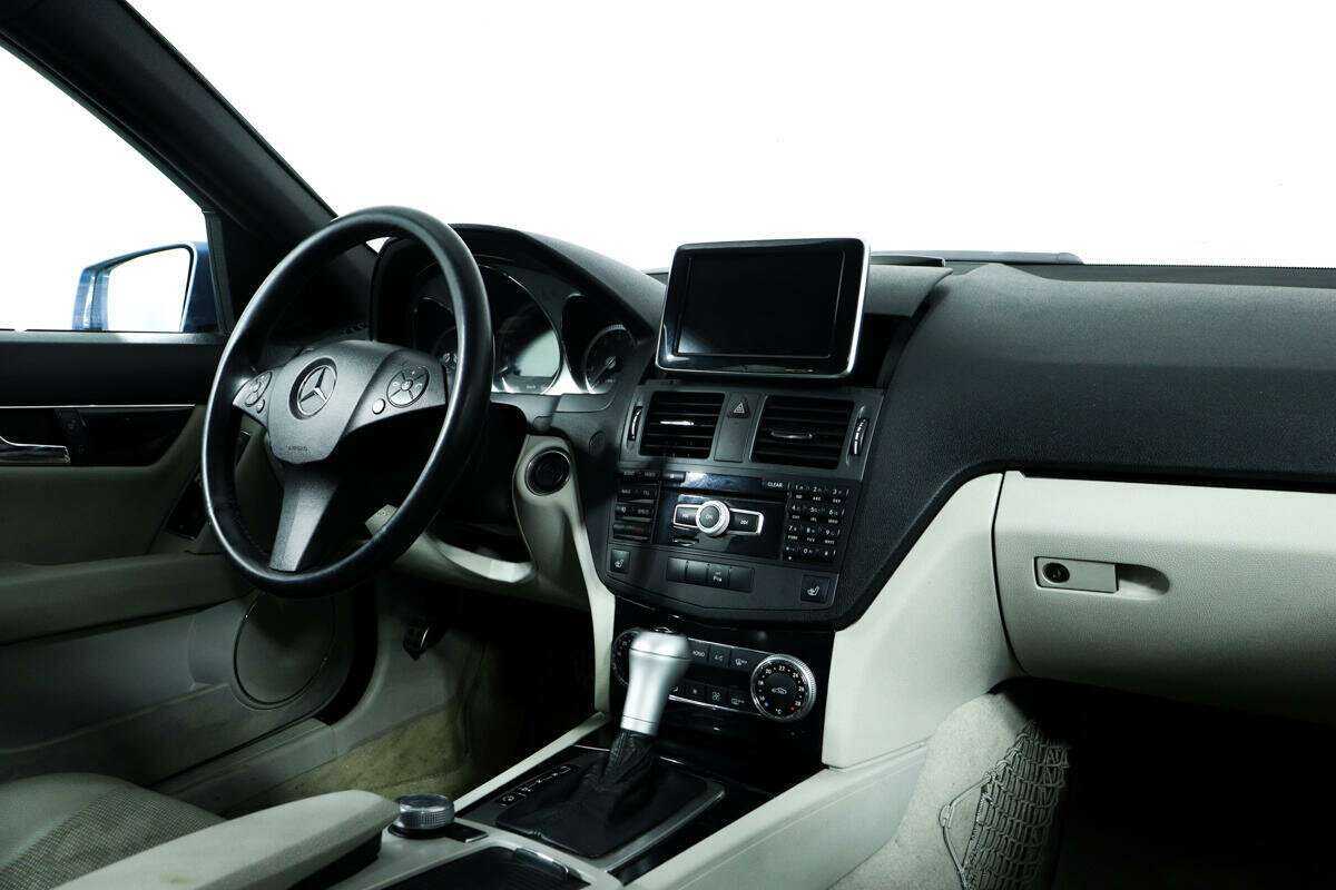 Mercedes-Benz C-Класс 2011 года с пробегом. Фото: #8